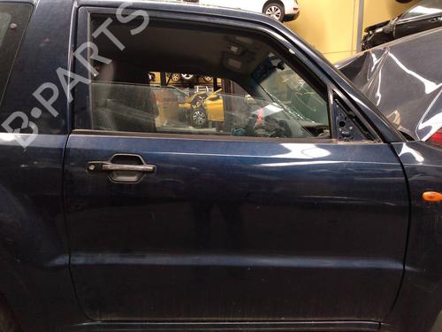 Used Right front door MITSUBISHI PAJERO III (V7_W, V6_W) 3.2 Di-D (V68W, V78W) (165 hp) 7476194