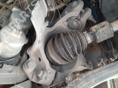 Used Right front steering knuckle LAND ROVER RANGE ROVER EVOQUE (L551) 2.0 D150 MHEV 4x4 (150 hp) 27151592