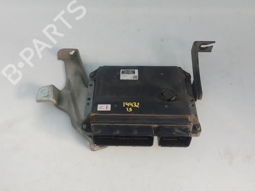 Used Engine control unit (ECU) LEXUS IS II (_E2_) 220d (ALE20) (177 hp) 31952585