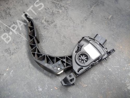 Used Pedal PORSCHE MACAN (95B) [2014-2025]  17862958