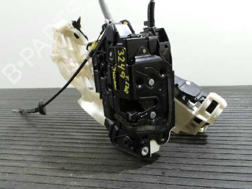 Rear left lock VW TIGUAN (5N_)  | BP457139C100 