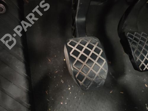clutch-pedal-seat-exeo-3r2-20-tdi-2008-2009-2010-2011-2012-2013-9761953 main image