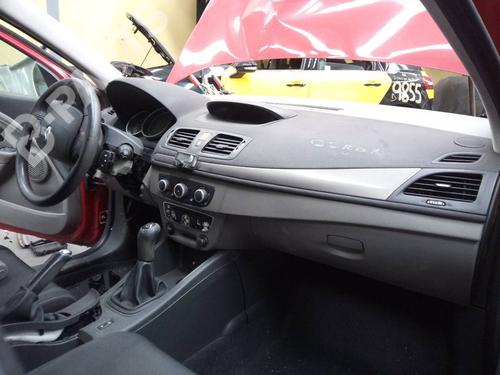 Used Dashboard Dashboard RENAULT MEGANE III Hatchback (BZ0/1_, B3_) 1.6 16V (BZ0H) (101 hp) 9343206 9343206