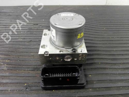 Used ABS pump KIA SPORTAGE III (SL) 1.7 CRDi (116 hp) 4079844