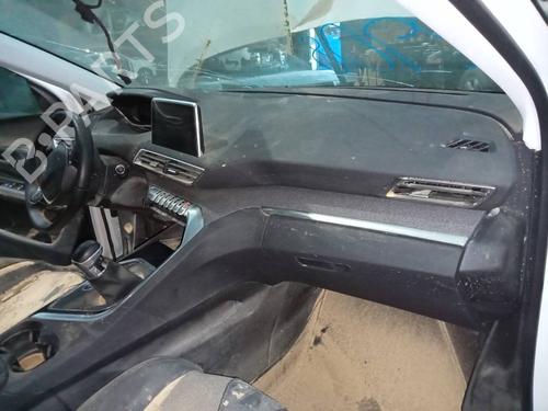 Instrumentbord PEUGEOT 3008 II SUV (MC_, MR_, MJ_, M4_) [2016-2025]  22769251