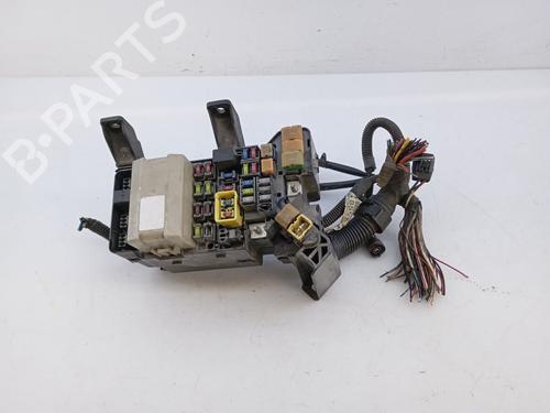 Used Fuse box MITSUBISHI PAJERO IV (V8_W, V9_W) 3.2 DI-D (V88W, V98W) (160 hp) 16584795