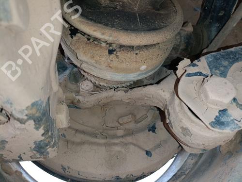 Achsschenkel links hinten MITSUBISHI PAJERO III (V7_W, V6_W) 3.2 Di-D (V68W, V78W) | BP29586348M27 