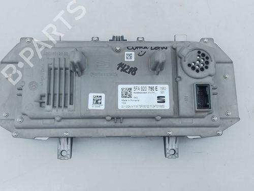 Instrument cluster CUPRA LEON Sportstourer (KL8, KU8, KUD) 1.5 eTSI | BP29888114C47