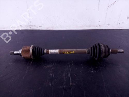 Used Left front driveshaft PEUGEOT 308 II (LB_, LP_, LW_, LH_, L3_) [2013-2021]  19694487