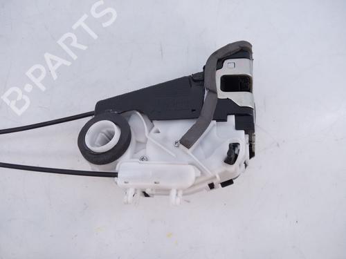 Rear right lock TOYOTA YARIS (_P13_) 1.5 Hybrid (NHP130_, NHP130) | BP24682660C99 