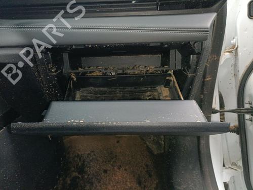 Glove box FORD PUMA (J2K, CF7) 1.0 EcoBoost mHEV | BP36554429C95 - Image 2
