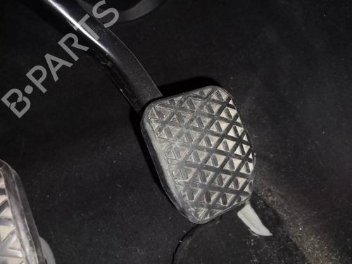 Used Break pedal BMW X1 (E84) sDrive 18 d (143 hp) 20848339