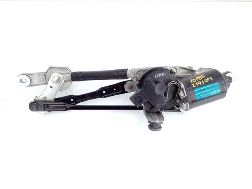 Used Front wiper motor HYUNDAI i30 Estate (GD) 1.6 CRDi (110 hp) 10044188
