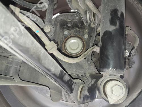 Used Right rear steering knuckle BMW X1 (F48) sDrive 18 d (150 hp) 30721146