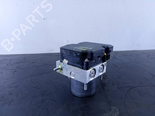 Used ABS pump PEUGEOT 3008 II SUV (MC_, MR_, MJ_, M4_) 1.5 BlueHDi 130 (131 hp) 5863528