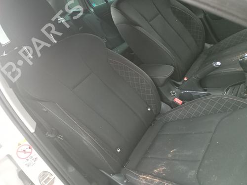 Left front window switch SKODA KAMIQ (NW4) 1.0 TSI | BP33235485I27  - Image 6