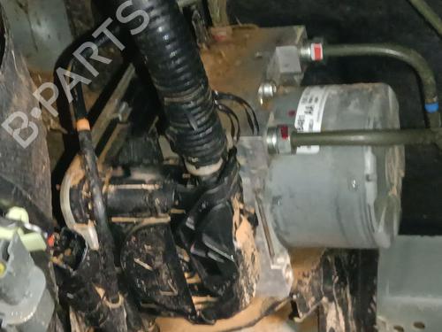 Używane Pompa ABS MITSUBISHI OUTLANDER III (GG_W, GF_W, ZJ, ZL, ZK) 2.0 (GF7W) (150 hp) 30596642