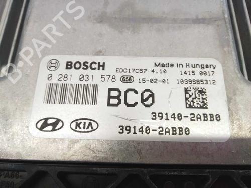 Engine control unit (ECU) HYUNDAI i30 (GD)  | BP2446541M57 