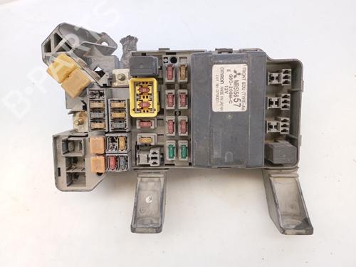 Used Fuse box Fuse box MITSUBISHI PAJERO III (V7_W, V6_W) 3.2 Di-D (V68W, V78W) (165 hp) 39973845 39973845