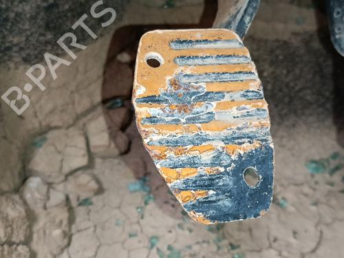 Used Clutch pedal CITROËN BERLINGO MULTISPACE (B9) 1.6 HDi 75 16V (75 hp) 28053409