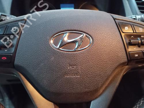 Used Driver airbag HYUNDAI TUCSON (TL, TLE) 2.0 CRDi All-wheel Drive (136 hp) 30725141