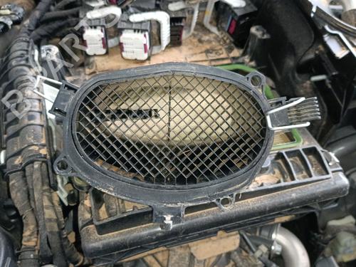 Mass air flow sensor MERCEDES-BENZ GLC (X253) 220 d 4-matic (253.915) | BP29457372M95 