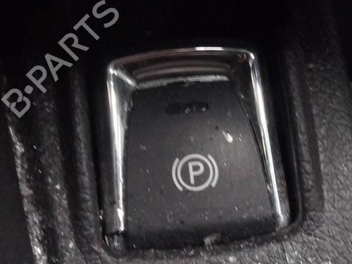 håndbremse NISSAN QASHQAI II SUV (J11, J11_) 1.5 dCi (110 hp) 8788779