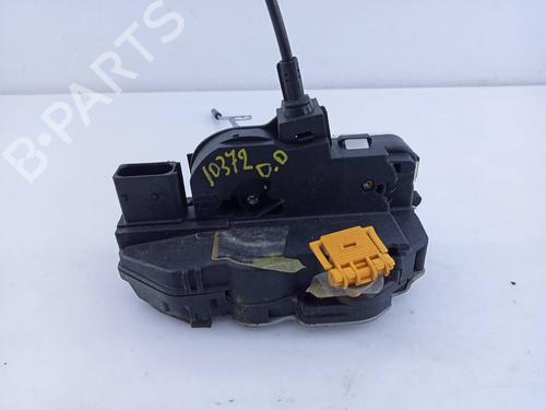 Højre fortil lås OPEL INSIGNIA A (G09) 2.0 CDTI (68) (140 hp) 10405642