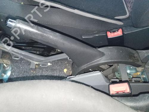 Frein à main SEAT IBIZA IV (6J5, 6P1) 1.9 TDI (105 hp) 32116533