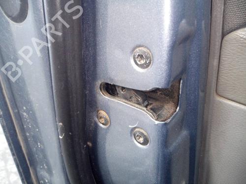 Used Front left lock HYUNDAI SANTA FÉ II (CM) 2.2 CRDi 4x4 (155 hp) 17491515