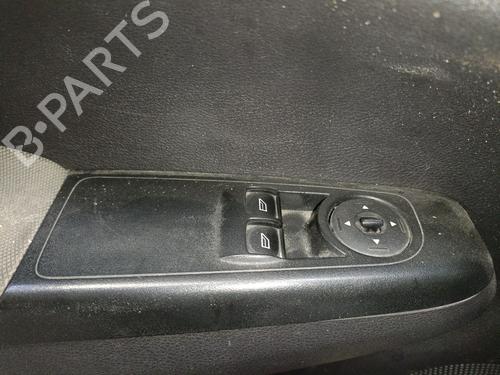 Used Left front window switch Left front window switch 37467086 37467086