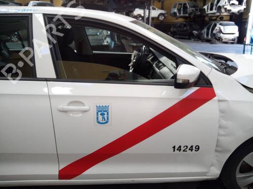 Used Right front door SKODA RAPID (NH3, NK3, NK6) 1.6 TDI (115 hp) 16096948