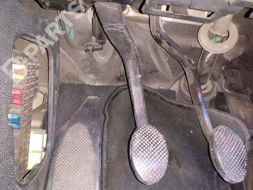 Used Clutch pedal Clutch pedal MINI MINI (R50, R53) Cooper (116 hp) 8786913 8786913
