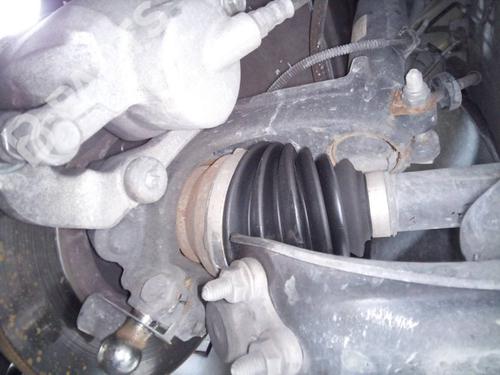 Used Right front steering knuckle Right front steering knuckle CITROËN C4 CACTUS 1.2 VTi 82 (82 hp) 11173458 11173458