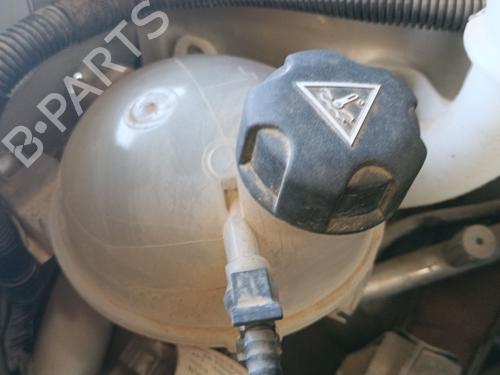 Used Expansion tank PEUGEOT 208 I (CA_, CC_) 1.2 VTI 82 (82 hp) 28051953