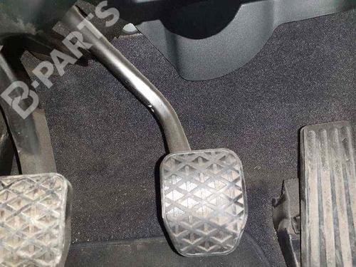 Used Break pedal Break pedal BMW 1 (F20) 116 d (116 hp) 8787677 8787677