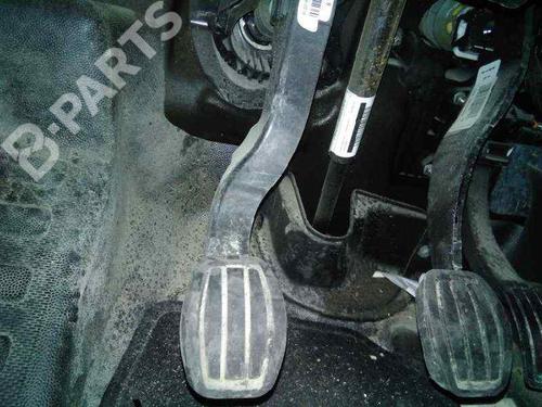 Used Clutch pedal Clutch pedal PEUGEOT TRAVELLER Bus (V_) 1.5 BlueHDi 120 (120 hp) 8788371 8788371