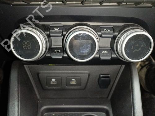 Used Climate control Climate control 39610912 39610912