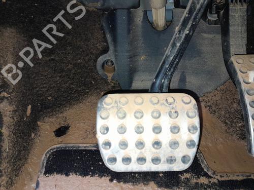 Used Break pedal MERCEDES-BENZ GLA-CLASS (X156) GLA 220 d 4-matic (156.905) (177 hp) 23957927