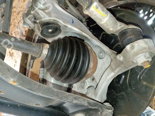 Used Right front steering knuckle Right front steering knuckle SKODA KAROQ (NU7, ND7) 1.5 TSI (150 hp) 33460616 33460616
