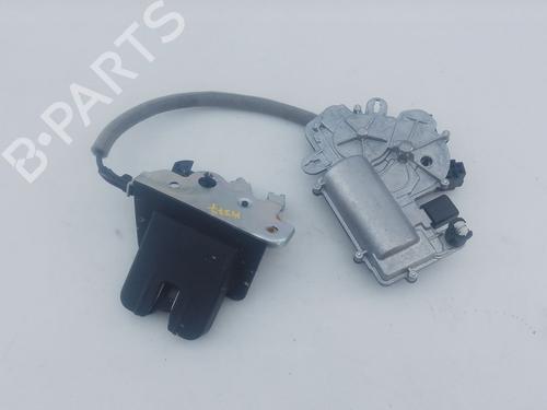 tailgate-lock-audi-q2-gab-gag-2016-34137959 main image