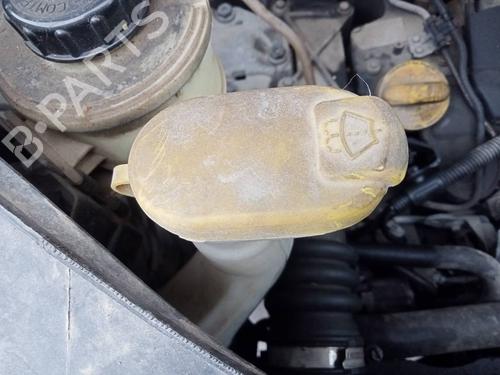 Used Windscreen washer tank NISSAN INTERSTAR Van (X70) [2002-2025]  22389922