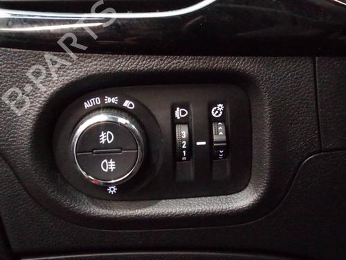 Used Headlight switch OPEL ASTRA K (B16) 1.6 CDTi (68) (110 hp) 16839732
