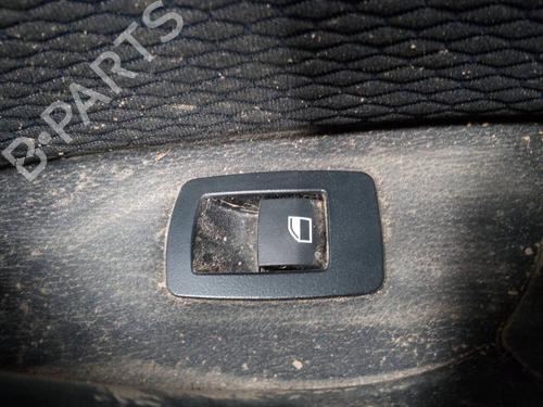 Used Right rear window switch BMW X1 (F48) xDrive 20 d (190 hp) 17011314