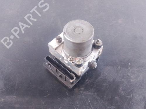 Módulo de ABS Módulo de ABS TOYOTA COROLLA Verso (ZER_, ZZE12_, R1_) 2.2 D-4D (AUR10_, AUR10R) (136 hp) 33758124 33758124