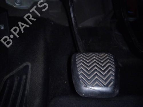 Used Clutch pedal TOYOTA AURIS (_E18_) [2012-2019]  18693634