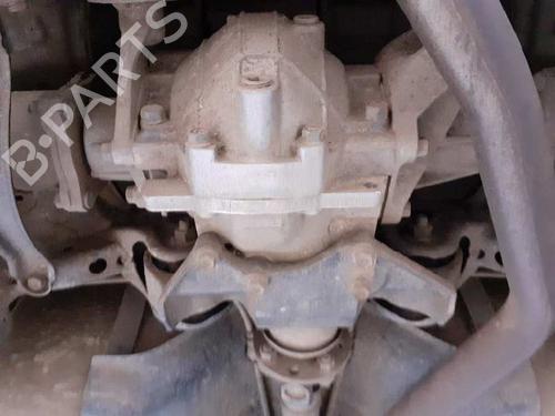Used Rear differential SUZUKI GRAND VITARA II (JT, TE, TD) 1.9 DDiS All-wheel Drive (JT419, TD44, JB419WD, JB419XD,... (129 hp) 5998203