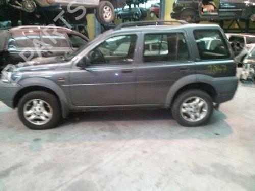 Right taillight LAND ROVER FREELANDER I (L314) 2.5 V6 4x4 | BP225344C35 