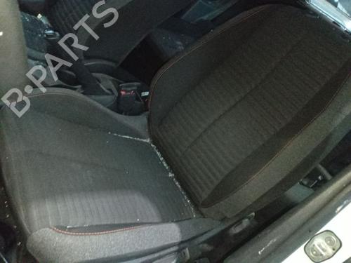 Brugte PEUGEOT 208 II (UB_, UP_, UW_, UJ_) 1.2 PureTech 75 (75 hp) 4349775