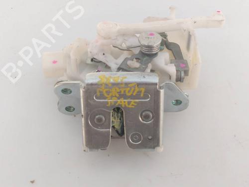 Used Tailgate lock MITSUBISHI MIRAGE / SPACE STAR VI Hatchback (A0_A) 1.2 (A03A) (80 hp) 7886596